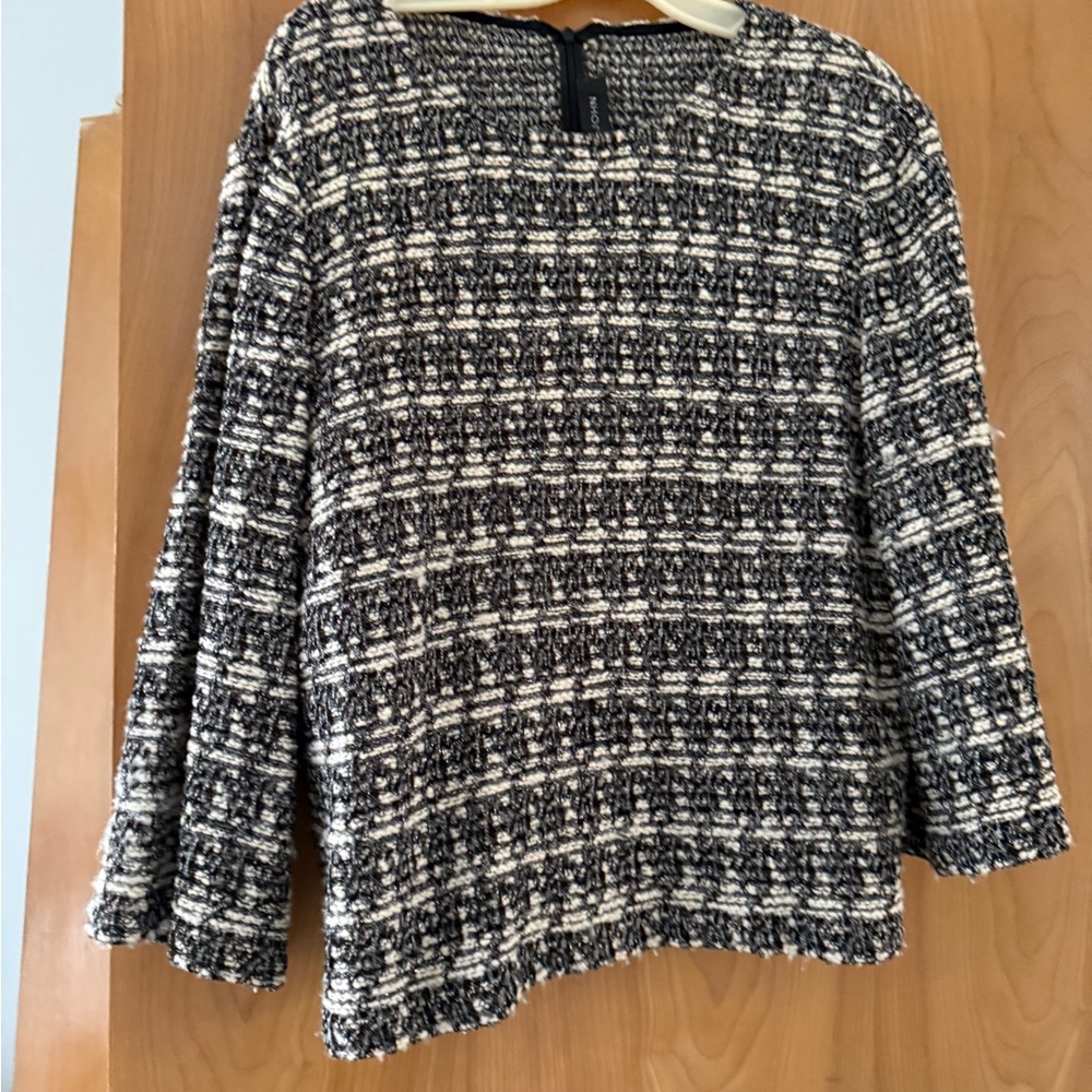 St. John Black and Cream Textured Knit Sweater